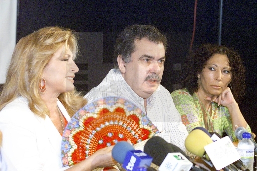 Rocío, el director y productor andaluz Pancho Bautista y la directora de cine Pilar Tavora