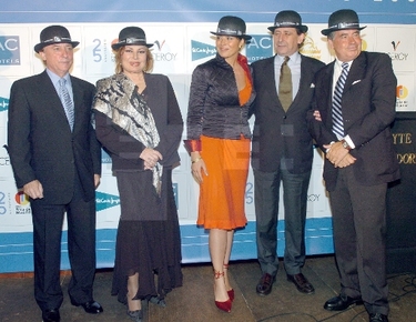 Félix Cabeza, Rocío, Minerva Piquero, Alfonso Ussía y Manolo Santana recibieron el «Bombín»