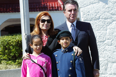 Rocío y José Ortega Cano con sus hijos