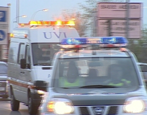 Rocío Jurado es trasladada en una ambulancia al Hospital Montepríncipe de Madrid tras llegar en un avión desde Houston