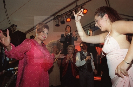 Rocío durante la fiesta con motivo del enlace de Rocío Carrasco