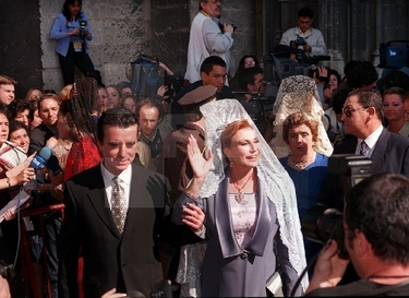 José Ortega Cano y Rocío a su salida de la Catedral de Sevilla