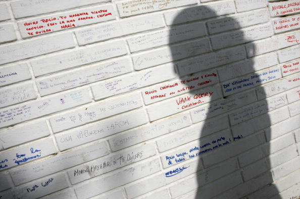 En la puerta de la casa de Rocío, «Mi abuela Rocío»