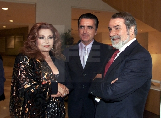 Rocío, José Ortega Cano, Jaime Mayor Oreja en el homenaje a Carlos Herrera